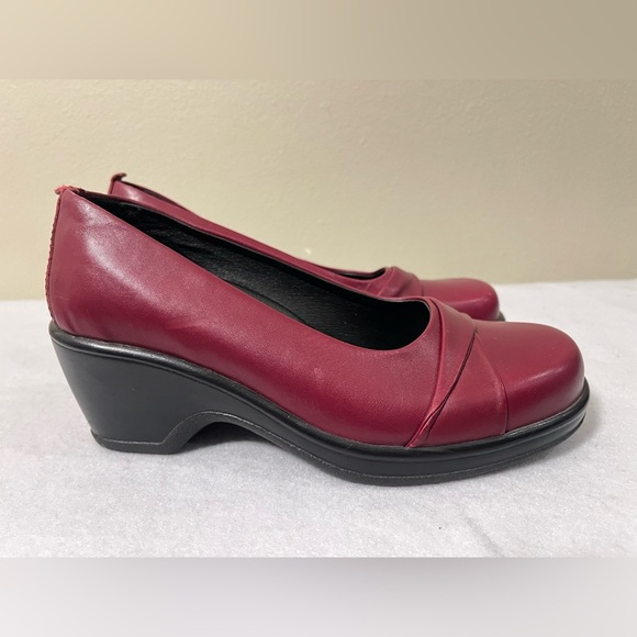 Dansko  Red Leather Mary Jane Wedge Shoes Women’s Size 37/6.5 US Wedge Heel - Picture 6 of 12